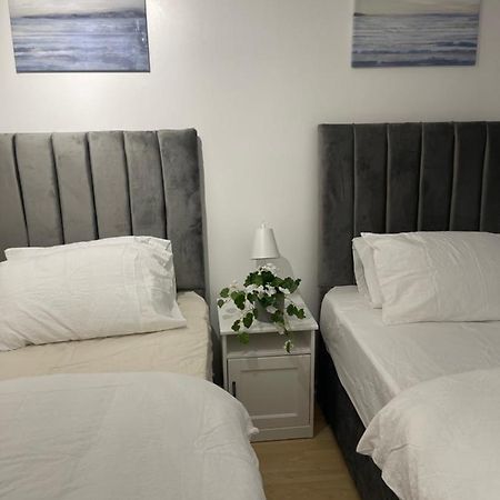 Newsuites Лондон Экстерьер фото